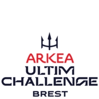 logo arkéa ultim challenge client départ de course et déplacement sur le port avec Archipel Pro.